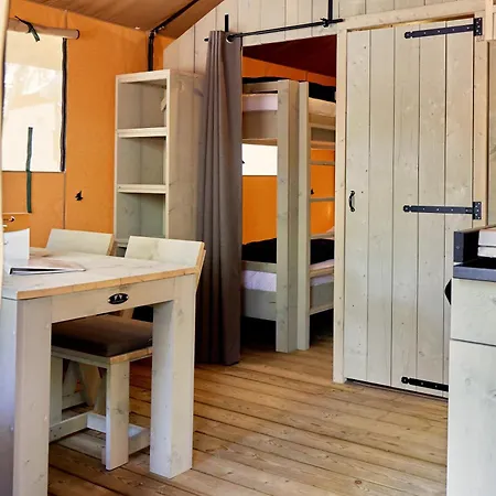 キャンプ場 Glamping Garda