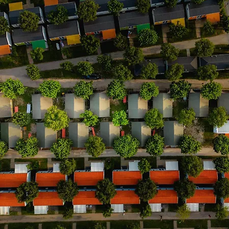 Glamping Garda 营地 *