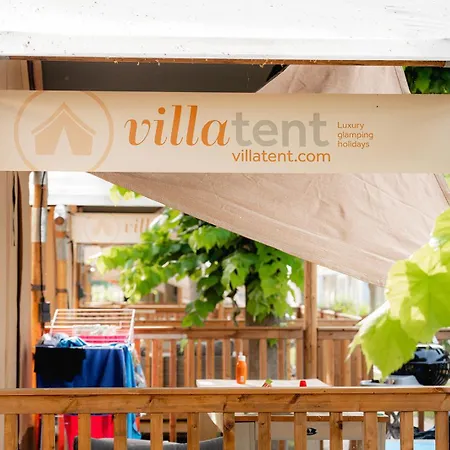 Glamping Garda 营地 *